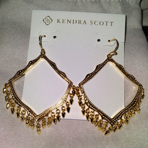 New Lacy Fringe Kendra Scott Gold Earrings - Picture 2 of 10